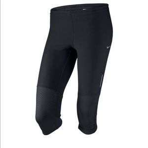 Nike Tech Capri training tights